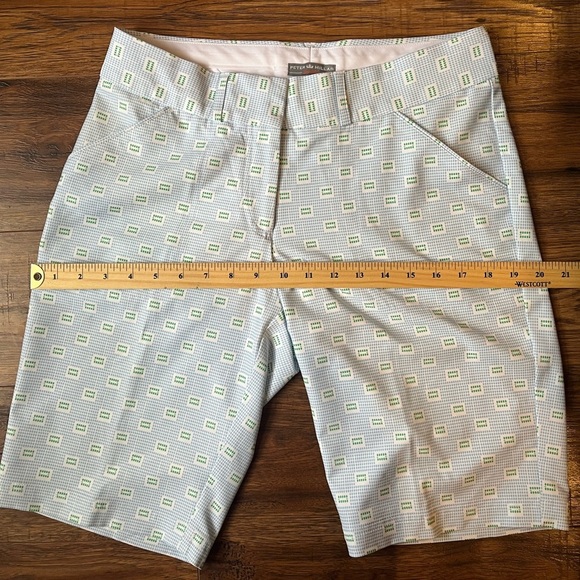 Peter Millar Wicking Womens Dress Golf Bermuda Shorts Geometric White Blue 4 - Picture 2 of 7